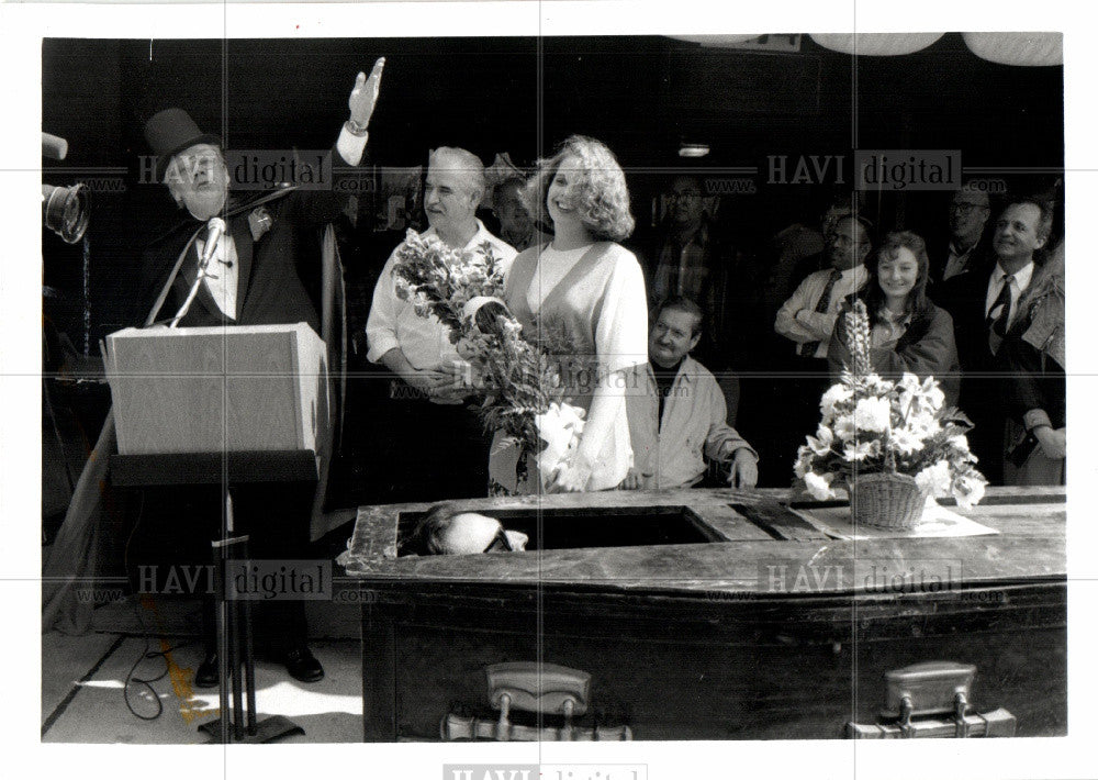 1996 Press Photo Dwayne X Riley Winter state University - Historic Images