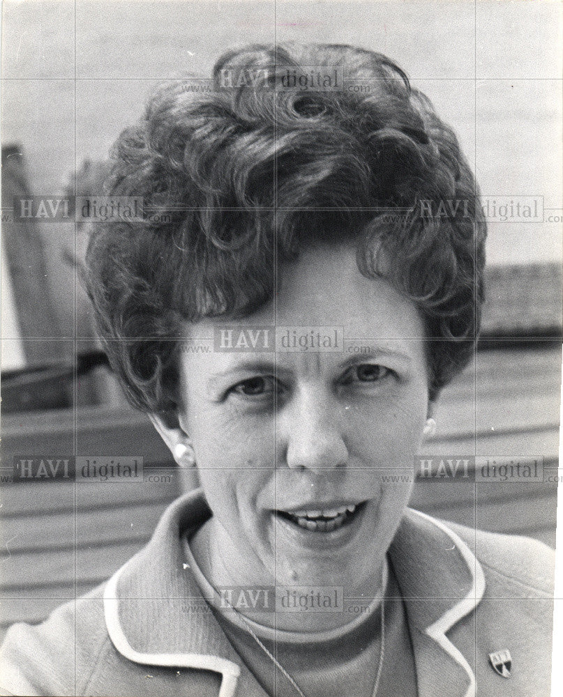 1971 Press Photo Mary Ellen Riordan President DFT - Historic Images