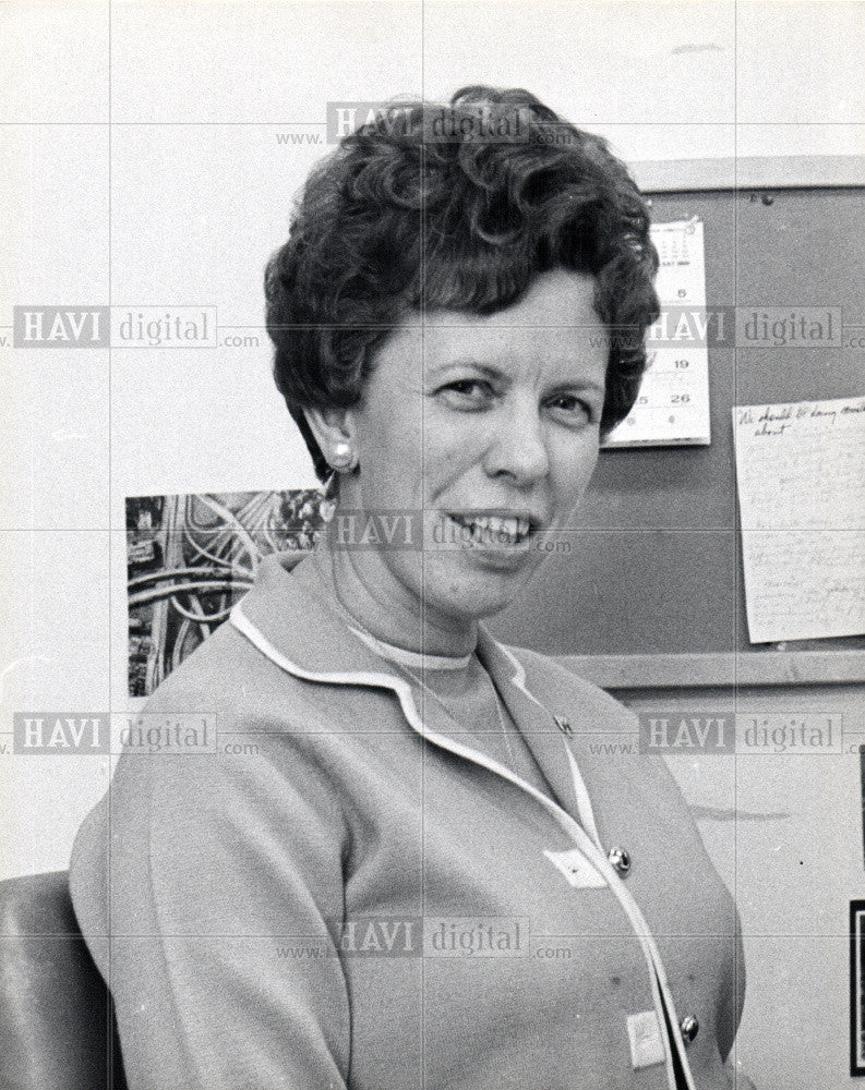 1968 Press Photo Mary Ellen Riordan Pres DFT - Historic Images