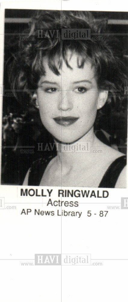 1987 Press Photo MOLLY RINGWALD - Historic Images