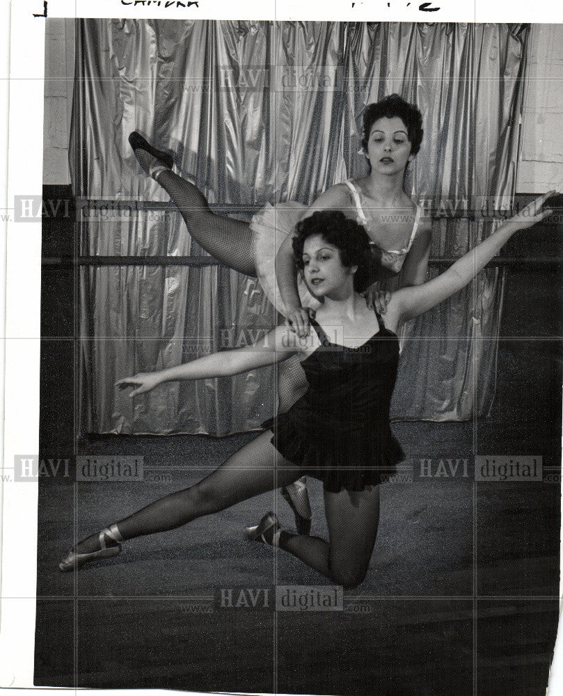 1954 Press Photo Dance - Historic Images