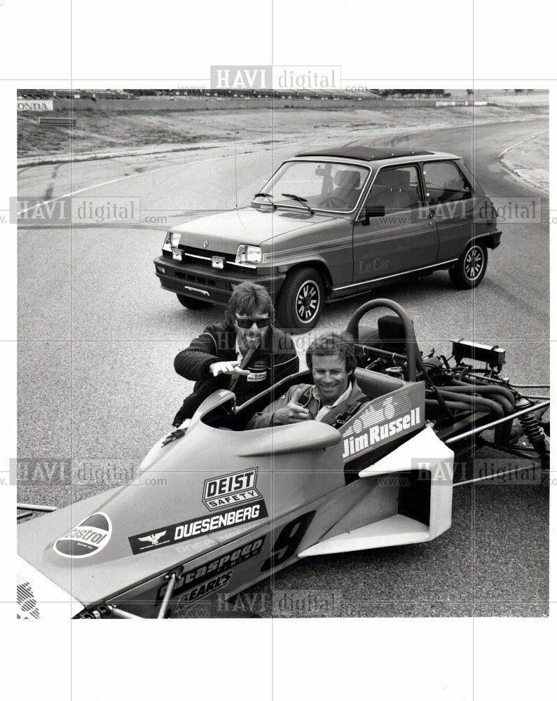 Press Photo Jim Russell Race Car Track LeCar - Historic Images