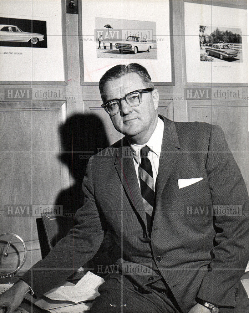 1966 Press Photo Ed Rollert, Burch GM - Historic Images