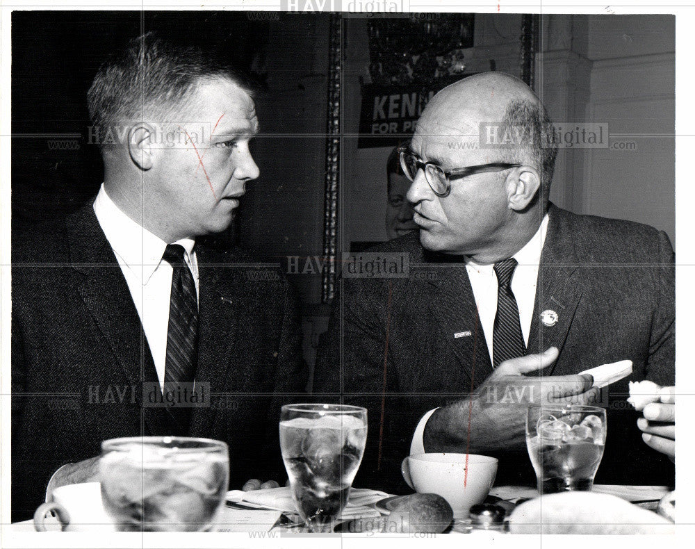 1960 Press Photo James Roosevelt Son Franklin Roosevelt - Historic Images