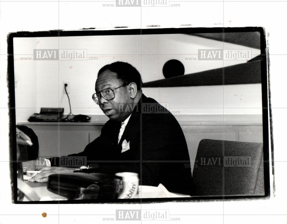 1991 Press Photo bill pickard, chief executive, NAACP - Historic Images