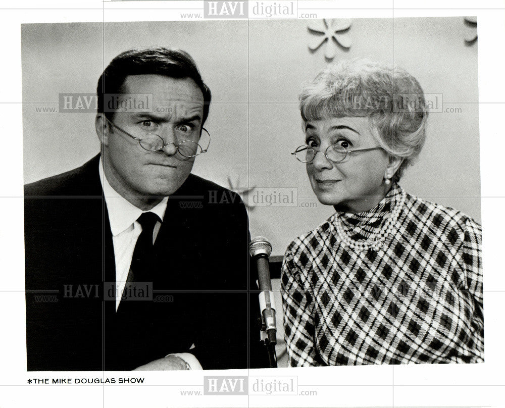 1967 Press Photo Morry Picon Mike Douglas Show - Historic Images