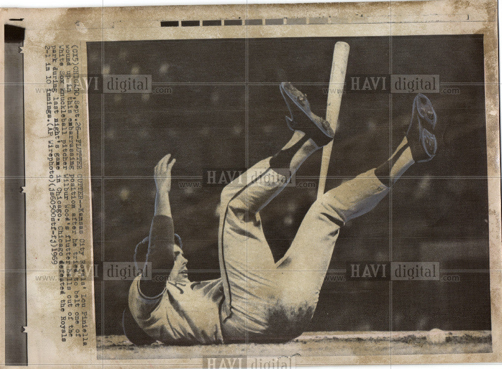 1969 Press Photo Lou Piniella Baseball KansasCity Royal - Historic Images