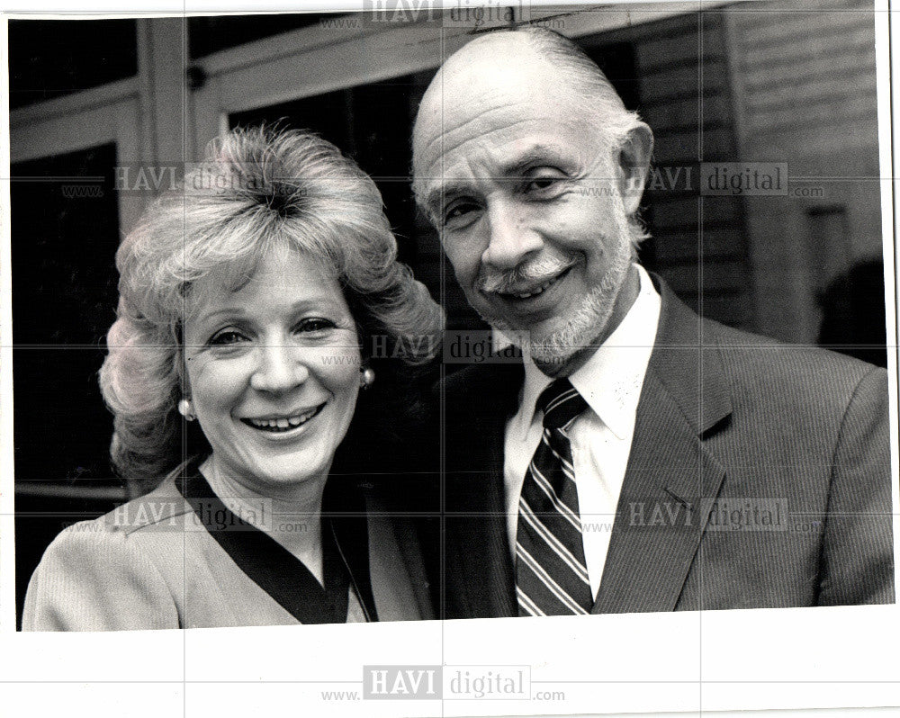 1983 Press Photo Max Pincus Lainie Pincus Chop House - Historic Images