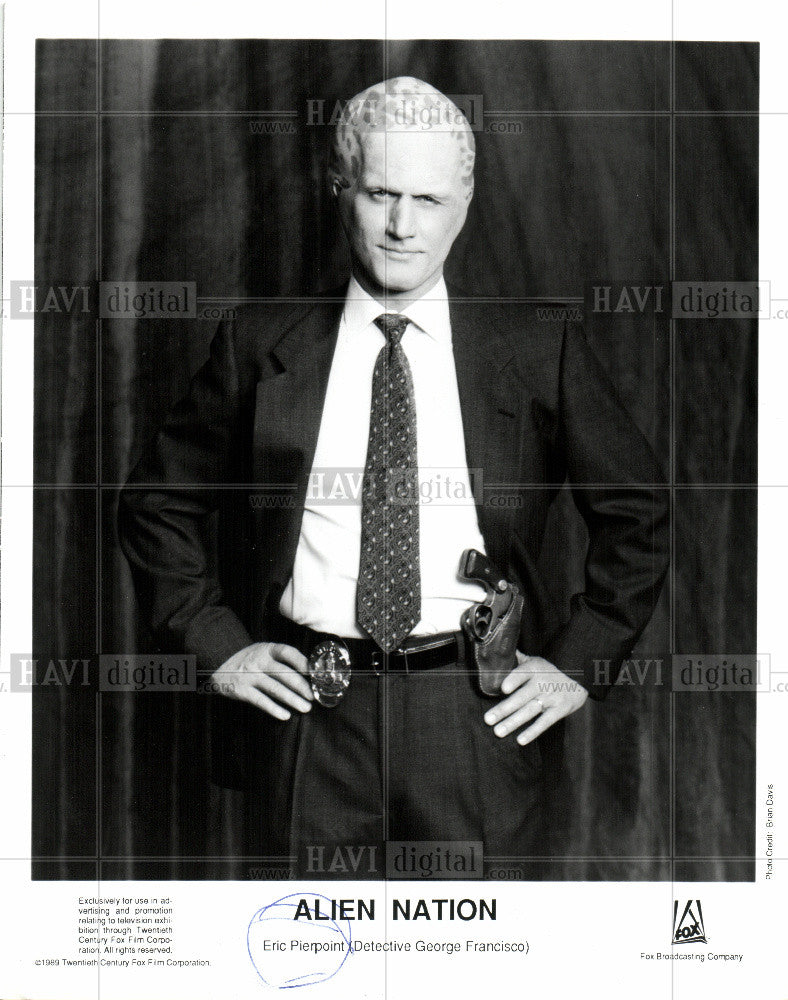 Press Photo Eric Pierpoint Actor - Historic Images