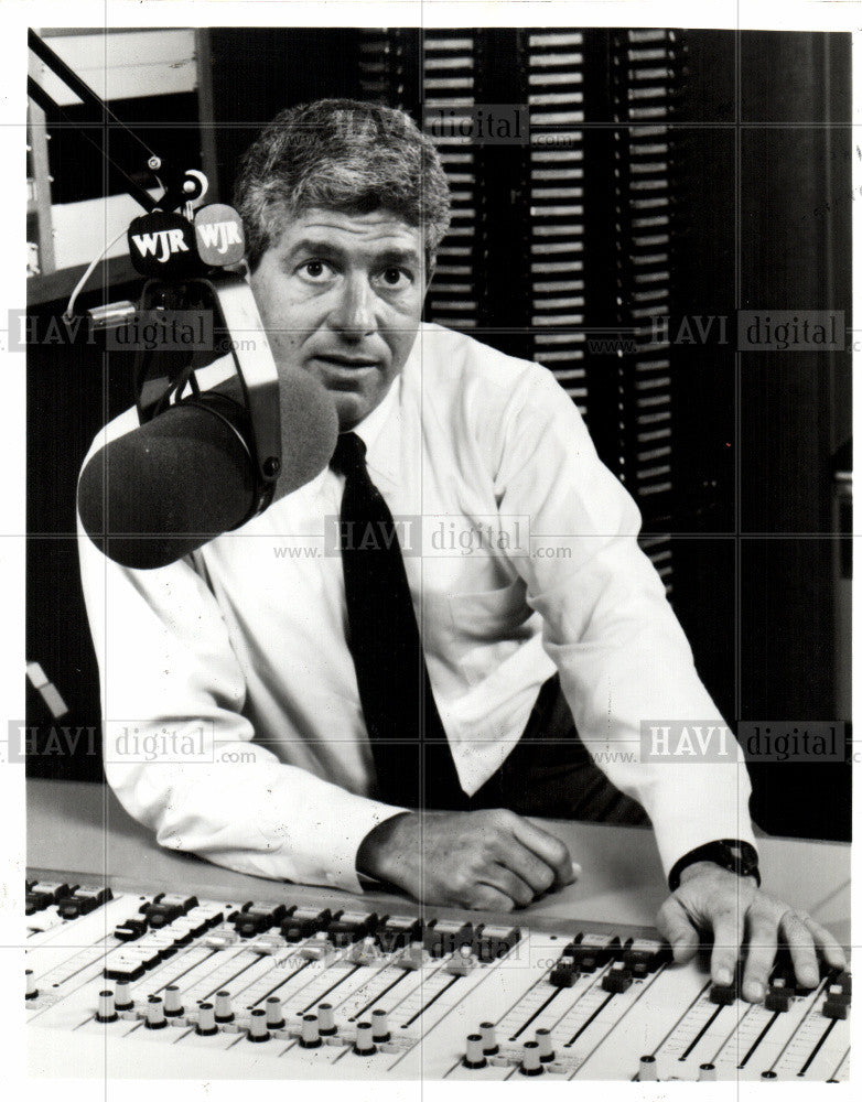 1993 Press Photo Warren Pierce - Historic Images