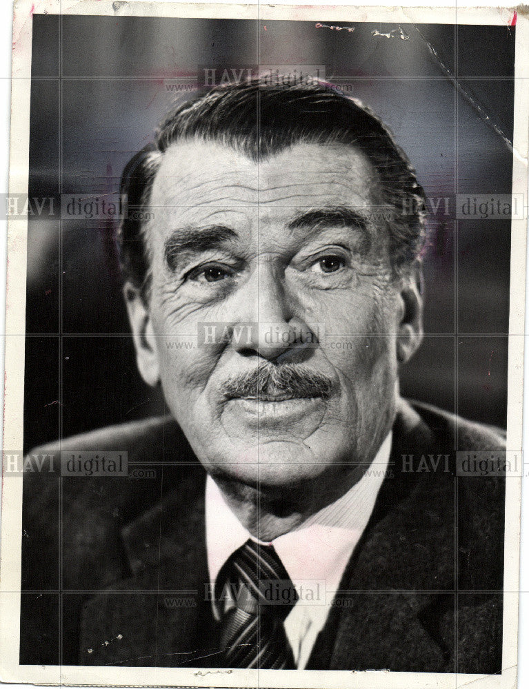 1964 Press Photo Walter Pidgeon Canadian actor US life - Historic Images