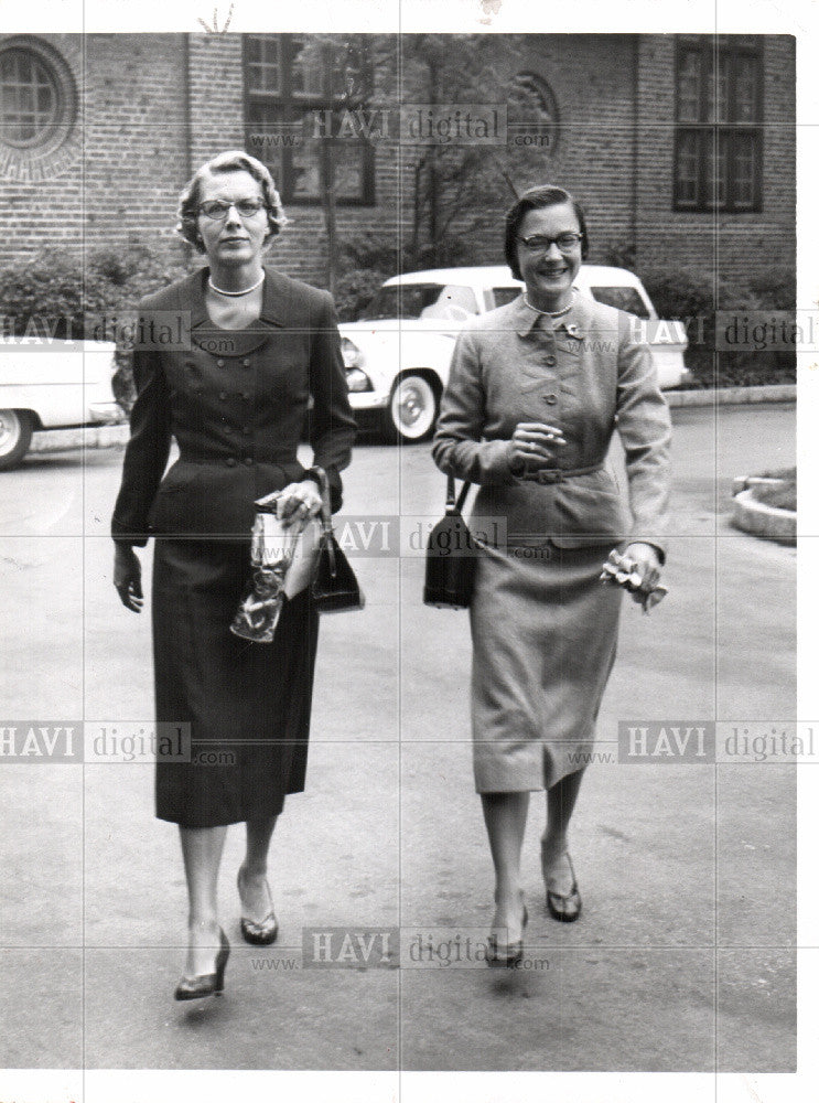 1955 Press Photo Mrs. John Pingel, Mrs. William E. Lane - Historic Images