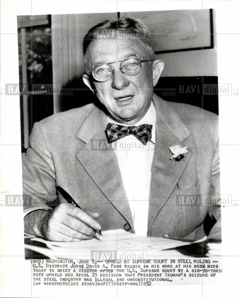 1952 Press Photo U.S. District Judge David A. Pine - Historic Images