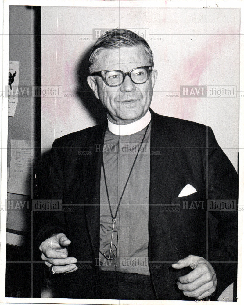 1967 Press Photo James A. Pike Episcopal bishop writer - Historic Images