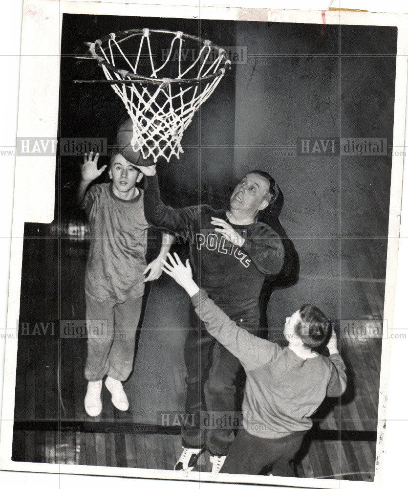 1955 Press Photo Edward Piggins - Historic Images