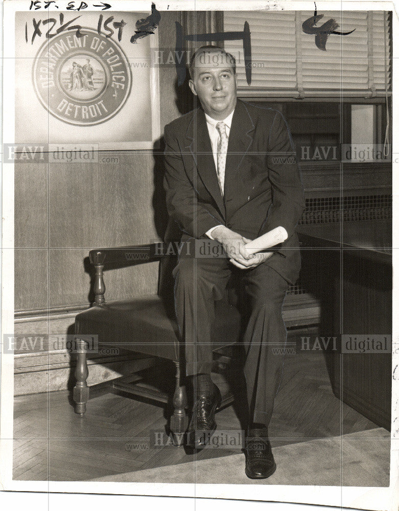 1954 Press Photo Edward Piggins - Historic Images