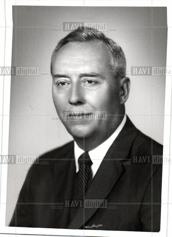 1964 Press Photo Edward S. Piggins lawyer judge - Historic Images