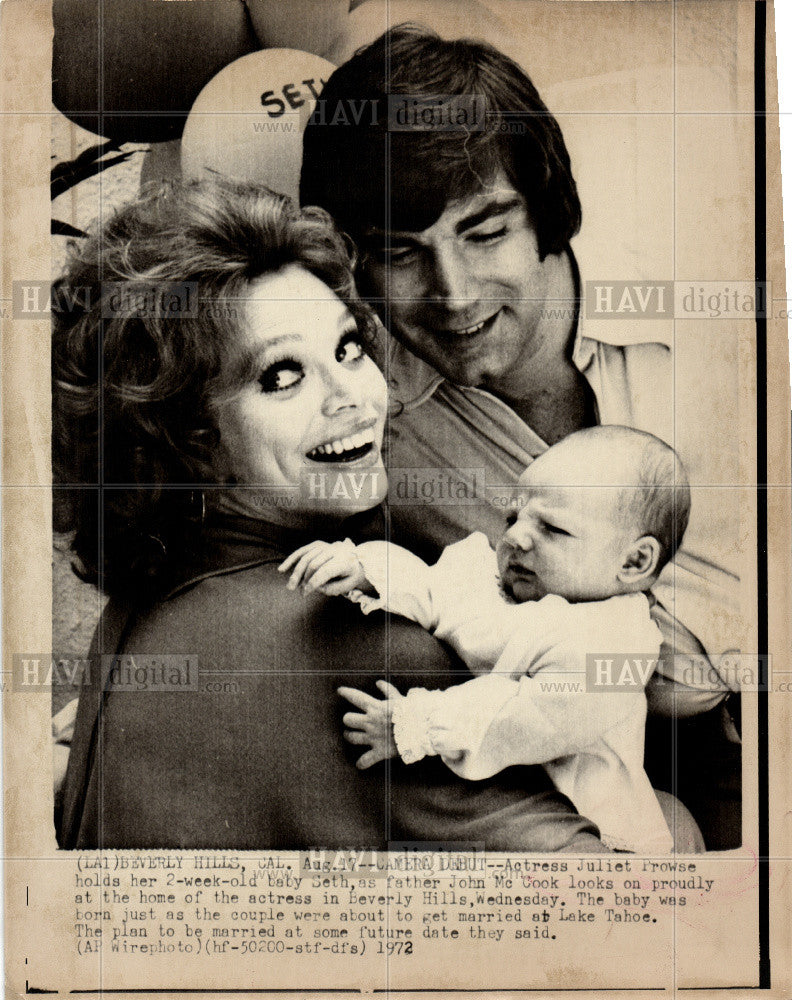 1972 Press Photo Juliet Prowse Actress Baby John McCook - Historic Images