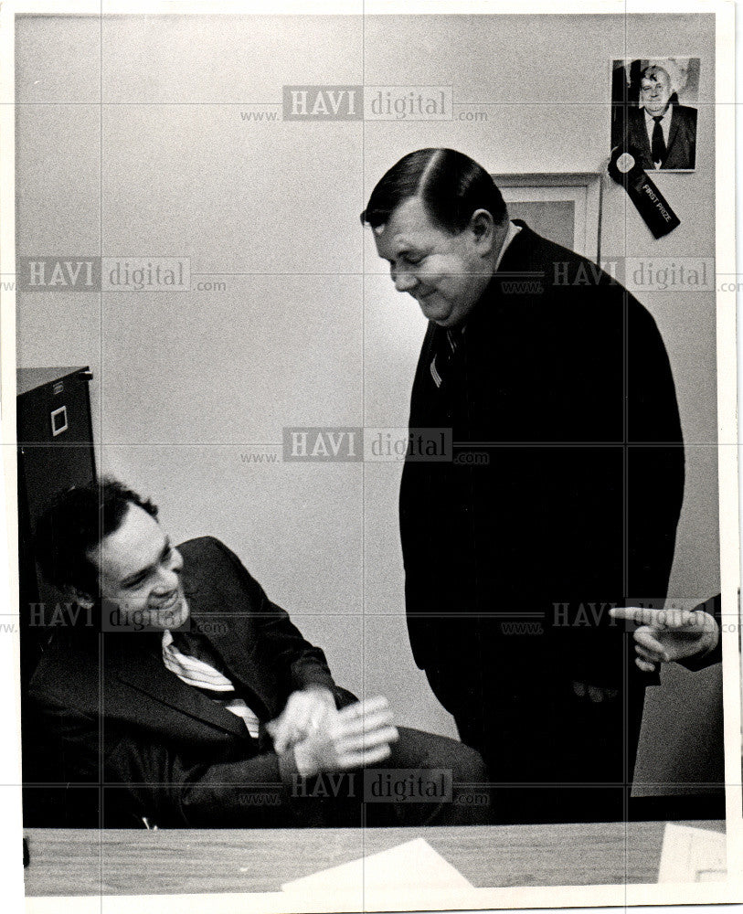 1970 Press Photo Oliver Nelson Leonard Gilmen Court - Historic Images