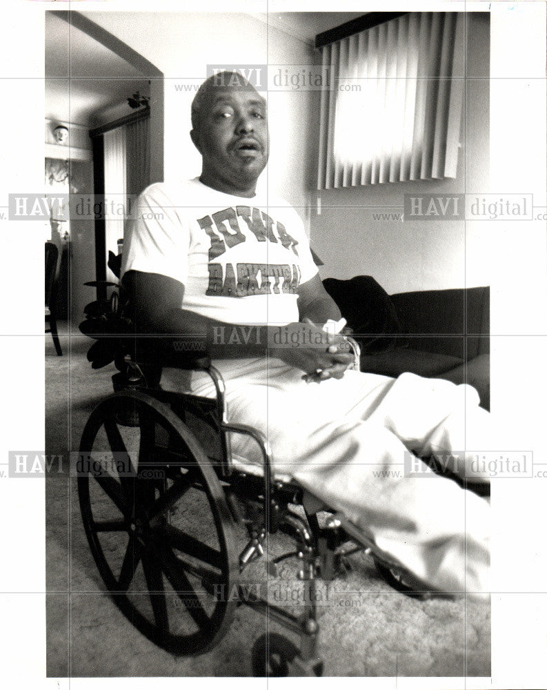 1992 Press Photo Melvin Gamble - Historic Images