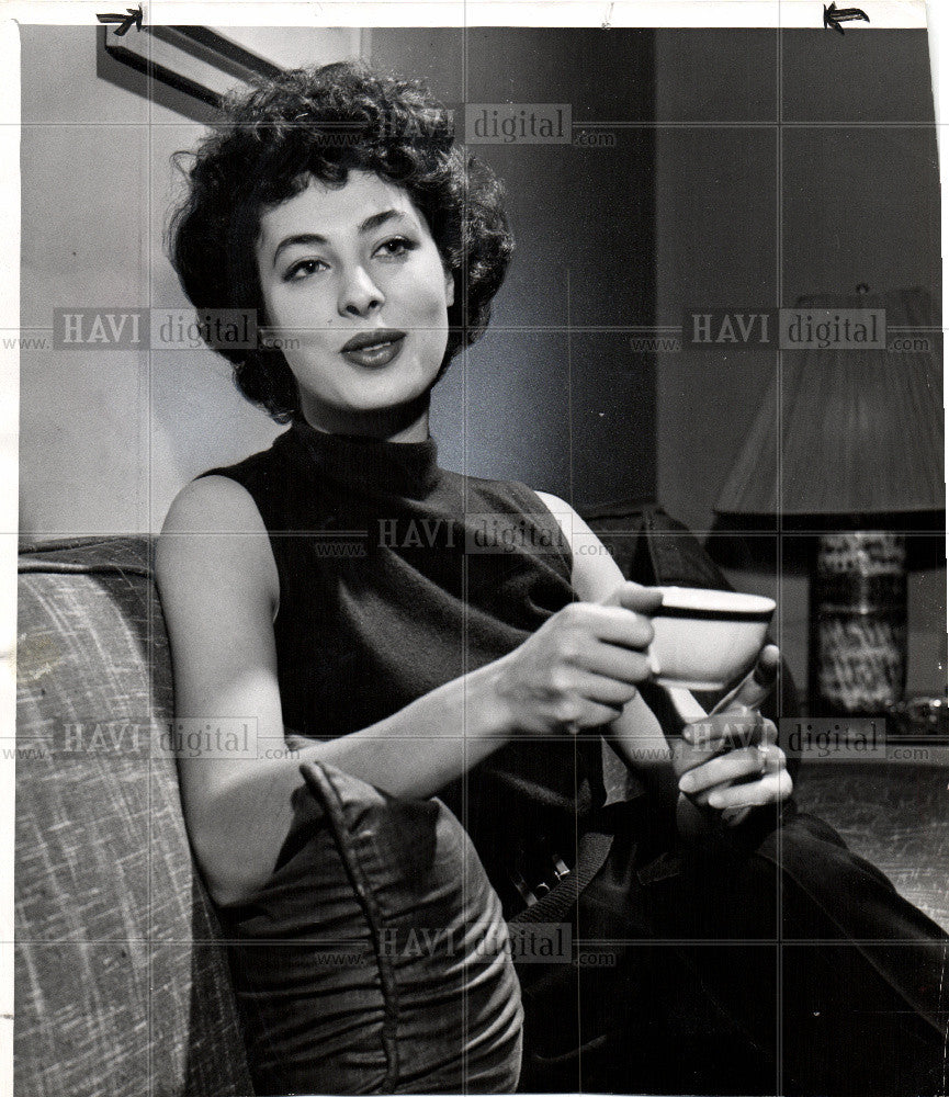 1952 Press Photo Rita Jan - Historic Images