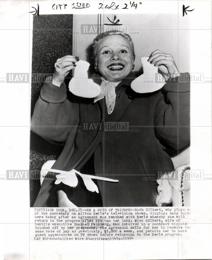 1954 Press Photo Ruth Gilbert - Historic Images