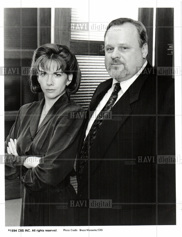 1994 Press Photo CBS Milissa Gilbert George Dzundza - Historic Images