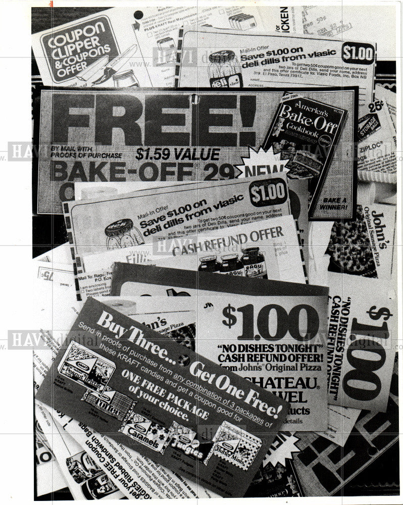 1980 Press Photo Refund and cash off - Historic Images