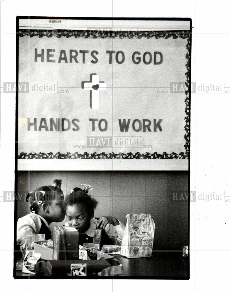 1992 Press Photo Christian School Detroit Free Press - Historic Images