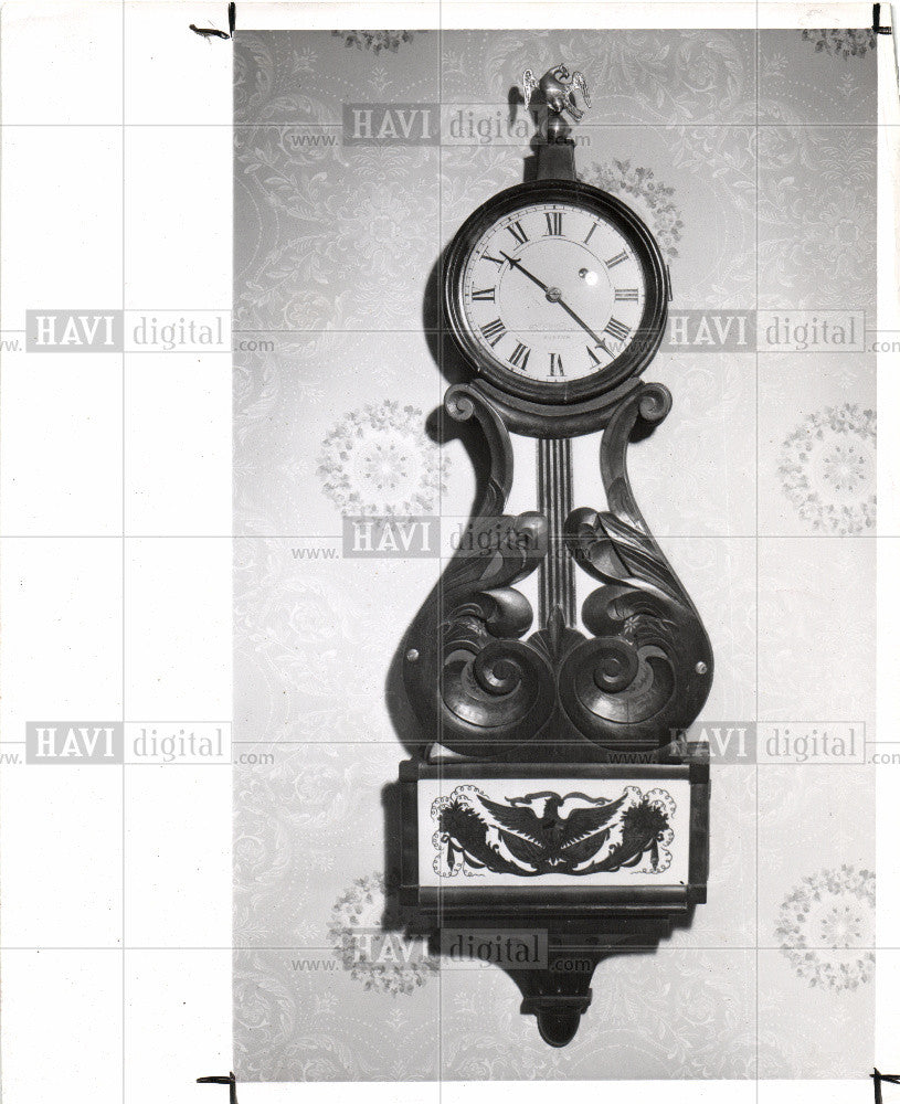 Press Photo clock, willard lyre model - Historic Images