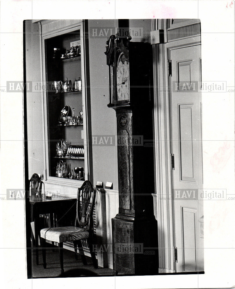 Press Photo Grandfather clock - Historic Images