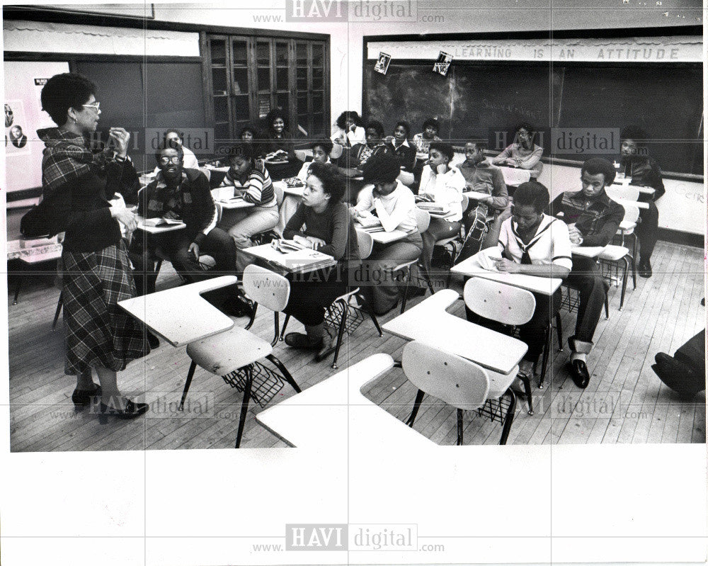 1978 Press Photo Pat Holmes Cooley High School Detroit - Historic Images