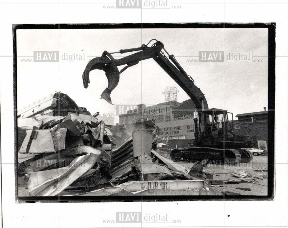 Press Photo bulldozer - Historic Images