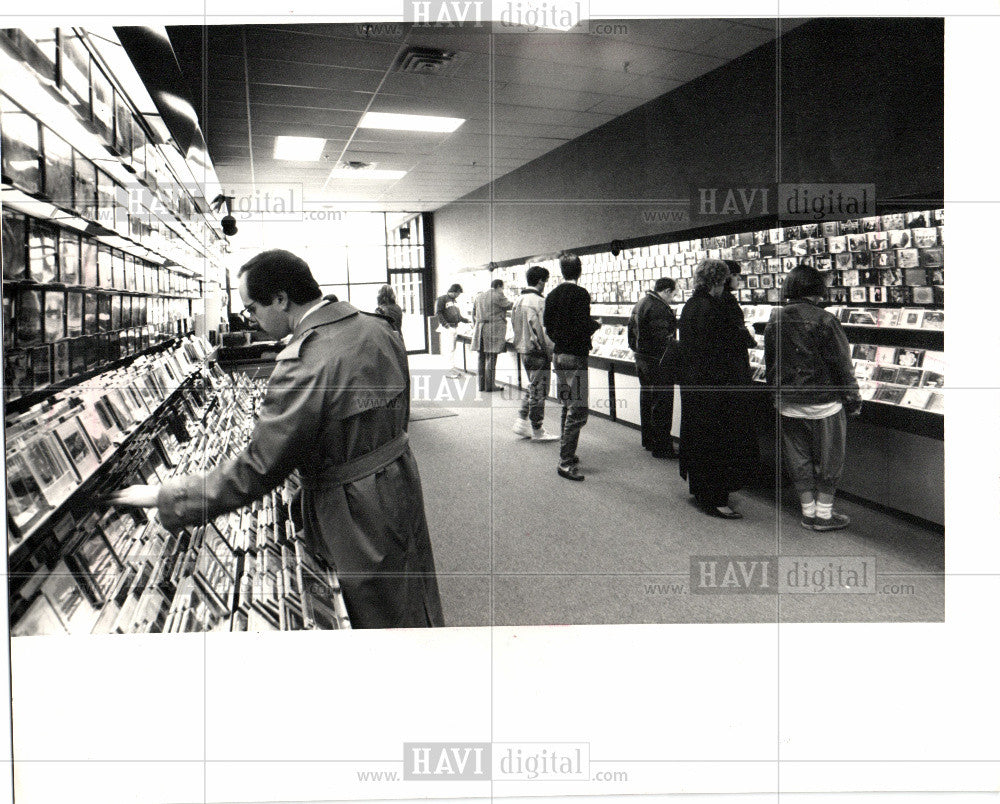 1988 Press Photo compact disc station Birmingham CD - Historic Images