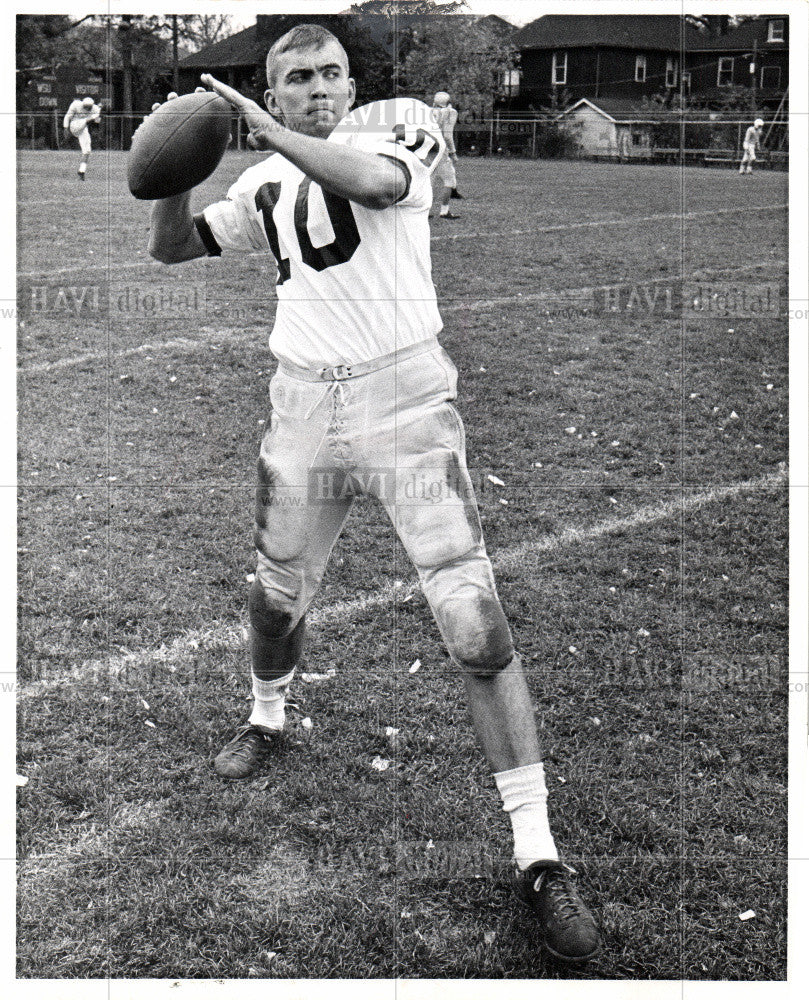 1967 Press Photo A. J. Vaughn Wayne State Football - Historic Images