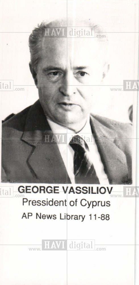 1988 Press Photo Georgios Vasos Vassiliou - Historic Images