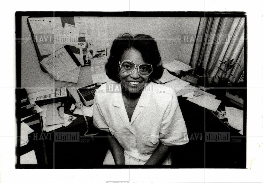 1988 Press Photo Marlene Vaughn - Historic Images