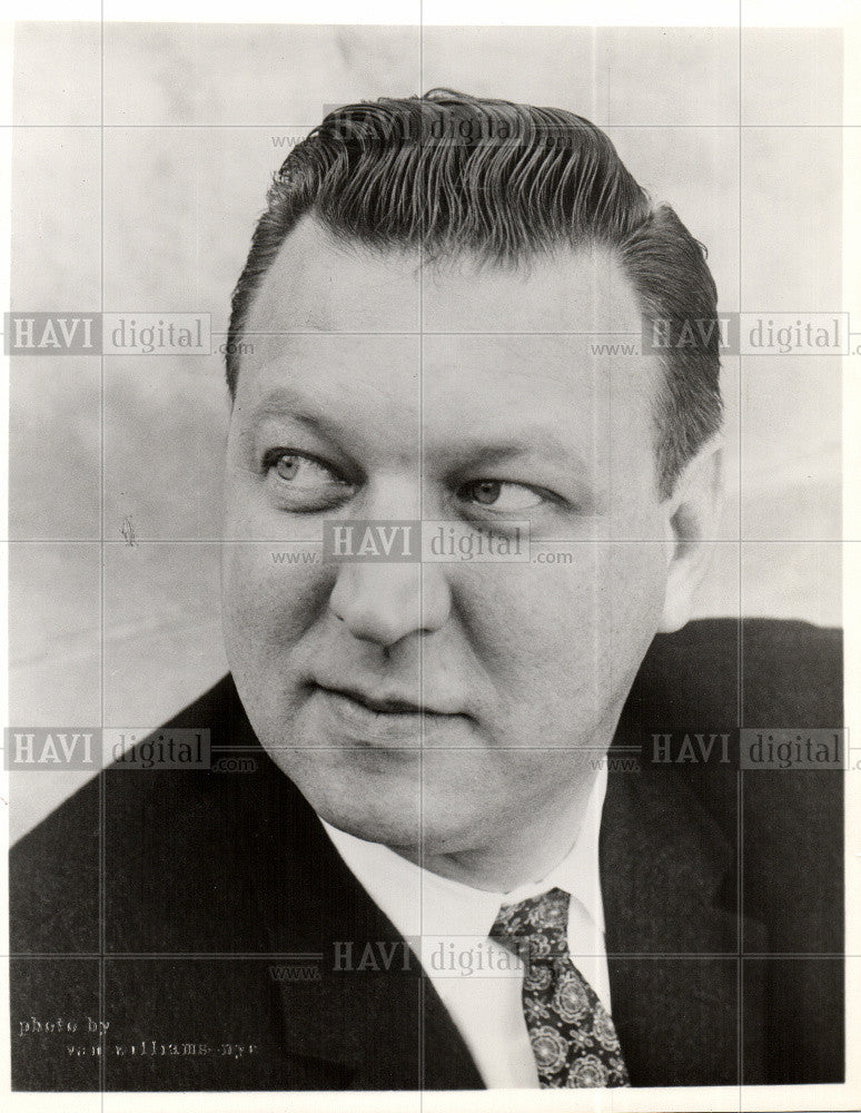 1962 Press Photo WALLACE ENGLEHAPST - Historic Images