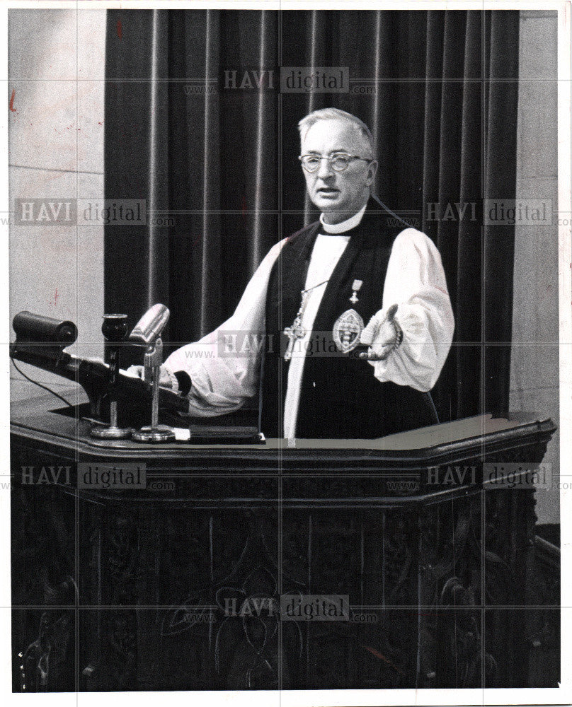 1966 Press Photo Rt.Rev. Richard S Emrich St. Paul's - Historic Images