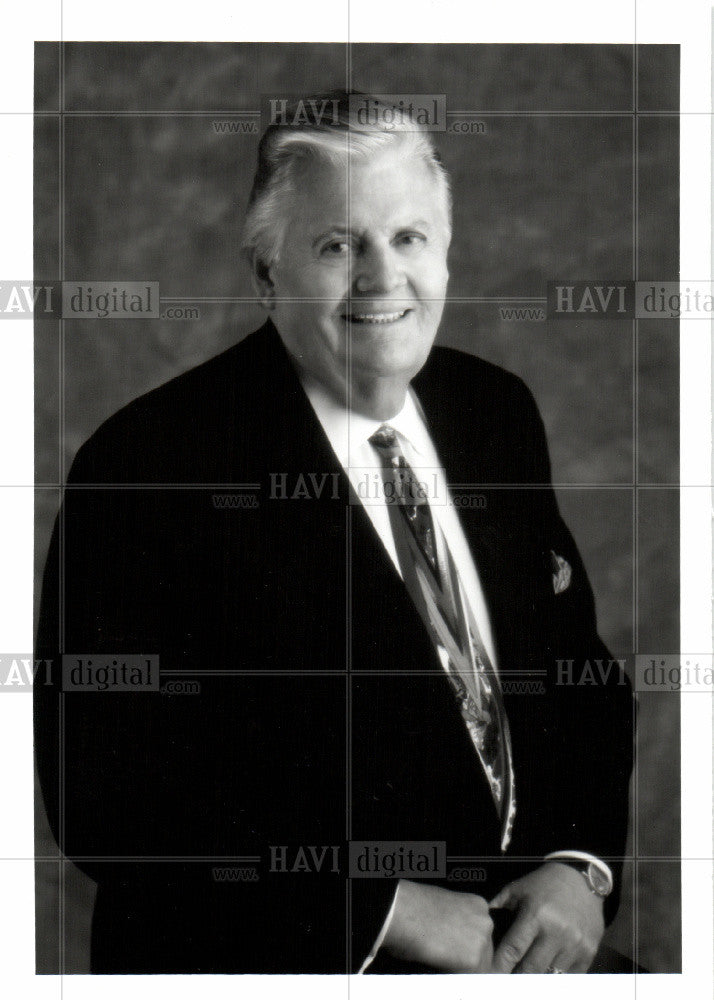 Press Photo CEO Art Van Furniture - Historic Images