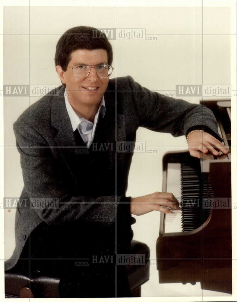 1986 Press Photo Mariam Hamlica - Historic Images