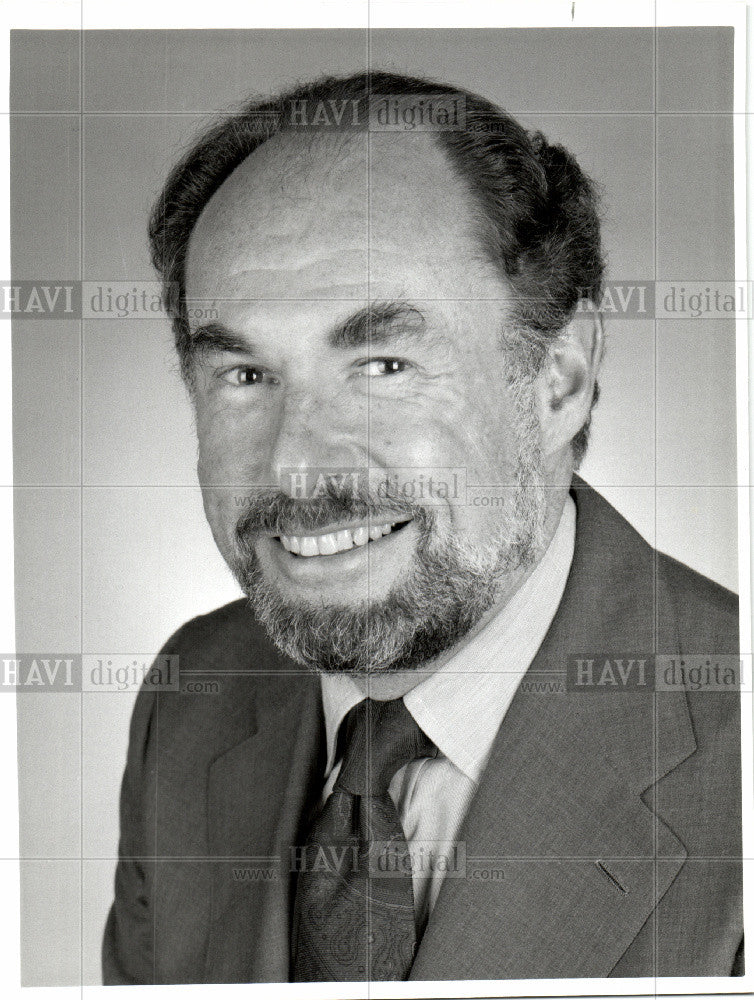 1980 Press Photo Lawrence Grossman NBC News President - Historic Images