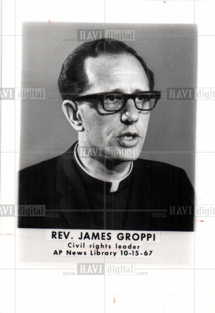 1967 Press Photo Rev. James Groppi Civil right leader - Historic Images