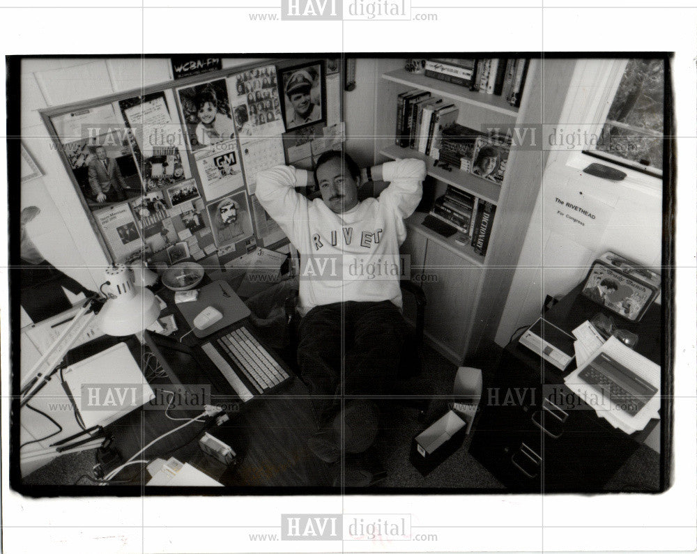 1992 Press Photo author Ben Hamper - Historic Images