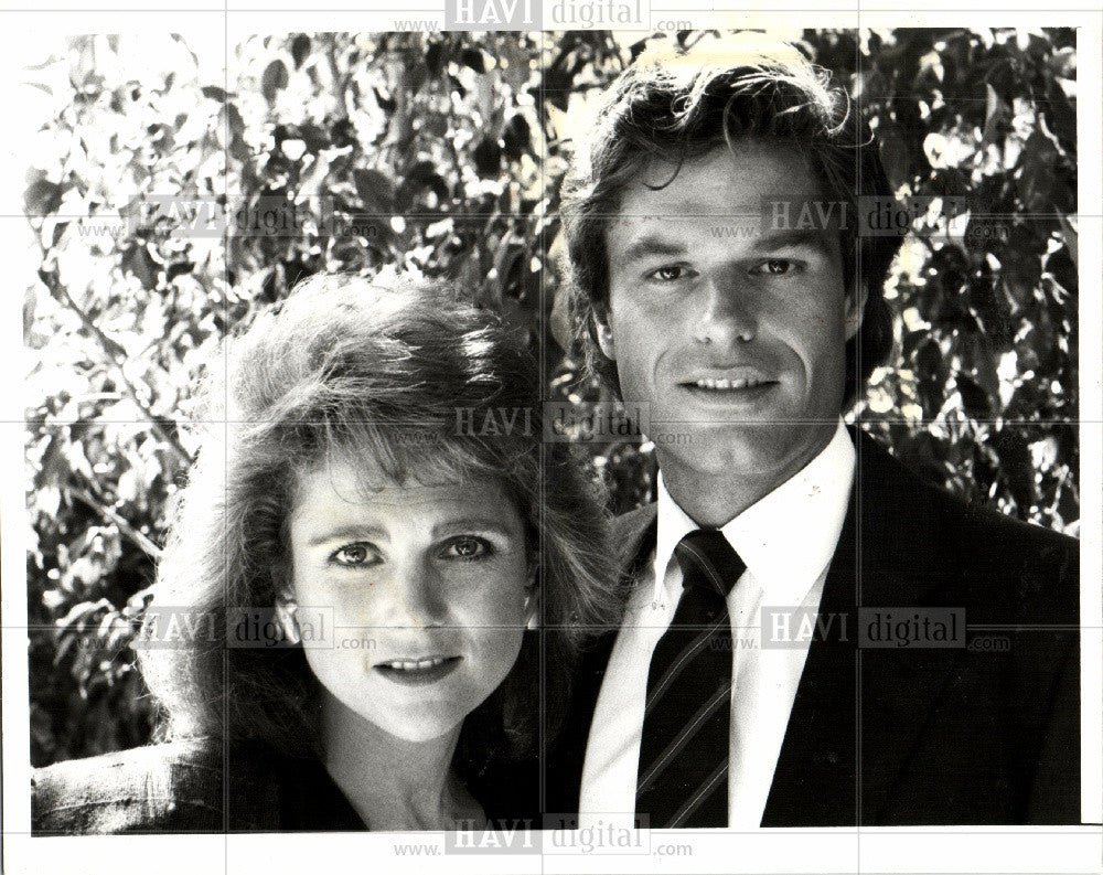 1989 Press Photo harry hamlin American film tele actor - Historic Images