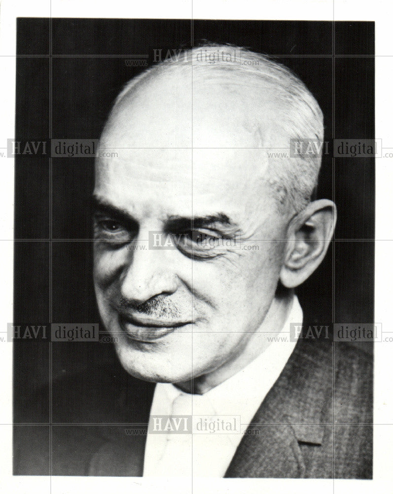 1965 Press Photo JOSEPH HANDLEMAN Handleman Company - Historic Images