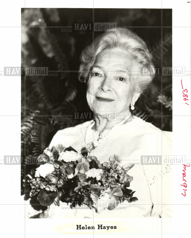 Press Photo Helen Hayes Actress - Historic Images