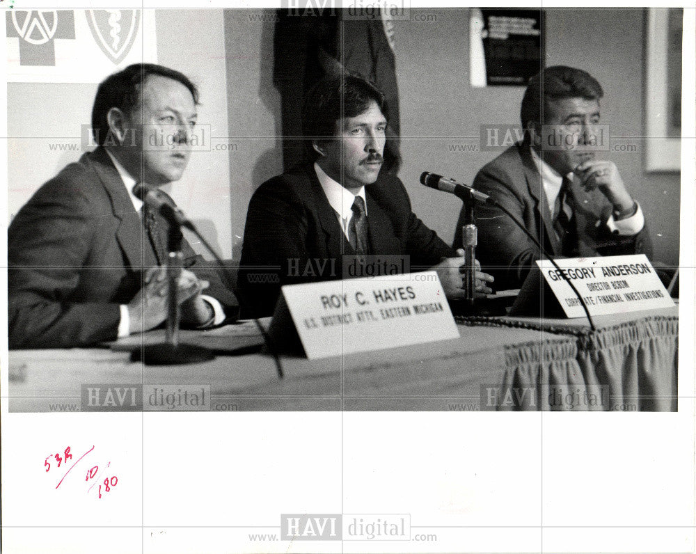 1985 Press Photo Hayes District Attorney Walton FBI - Historic Images