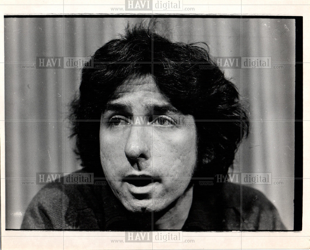 1972 Press Photo Tom Hayden - Historic Images