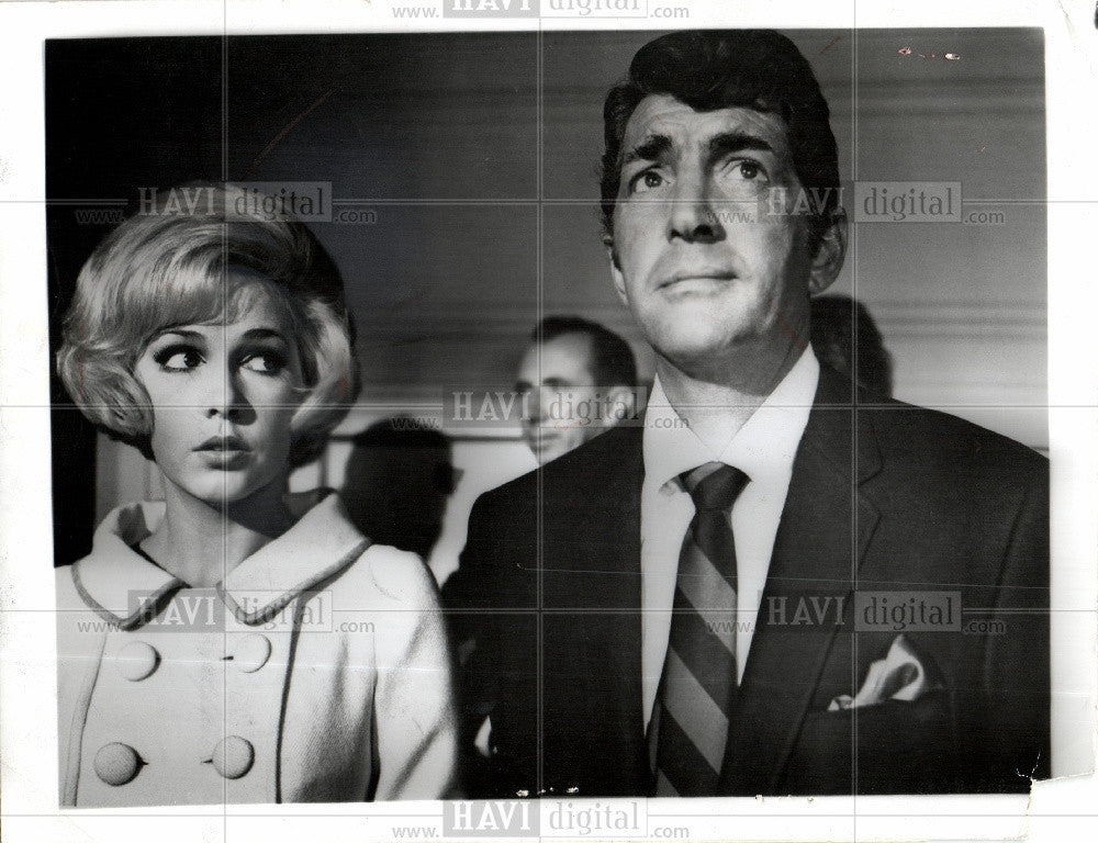 1973 Press Photo Stella Stevens Dean Martin - Historic Images